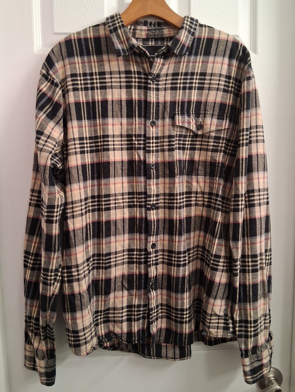 Lost Pink Black And Tan Plaid Flannel Shirt Large